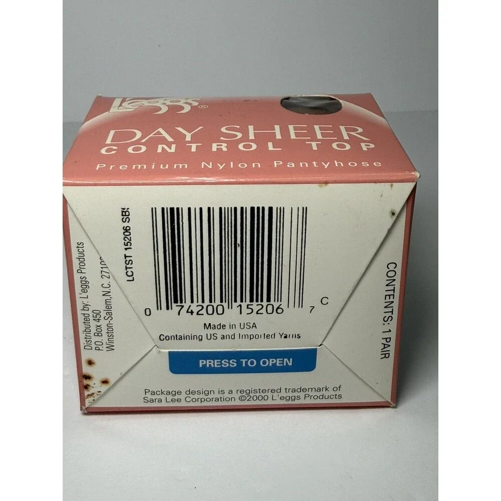 Vintage Leggs Day Sheer Control Top SUNTAN Pantyhose Size B New Old Stock